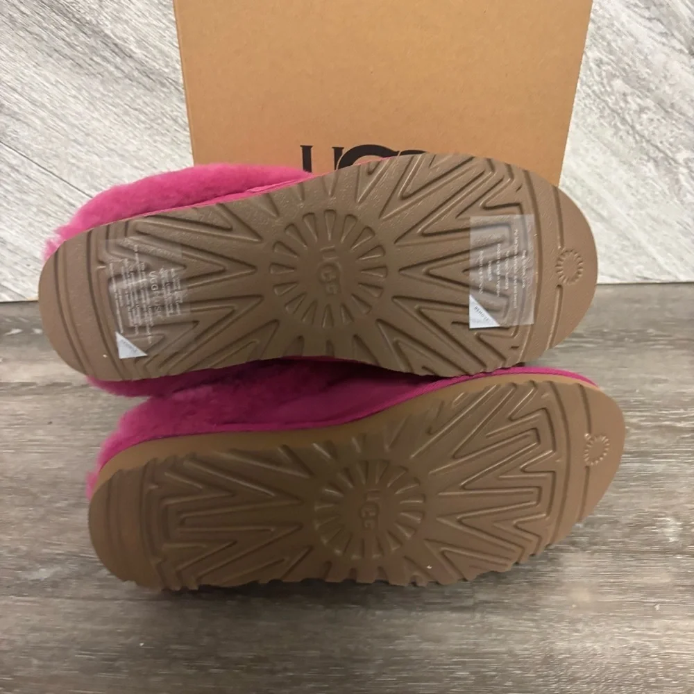 UGG | Cluggette Indoor Outdoor Sheepskin Slippers In Dark Peony Pink NEW - Picture 7 of 8